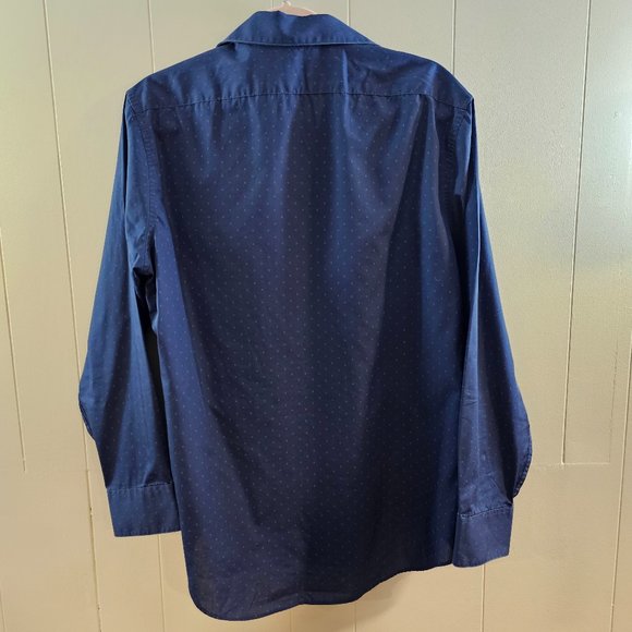 Calvin Klein Men's Dress Shirt - Picture 6 of 6